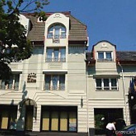Elite Hotel 오라데아 외부 사진